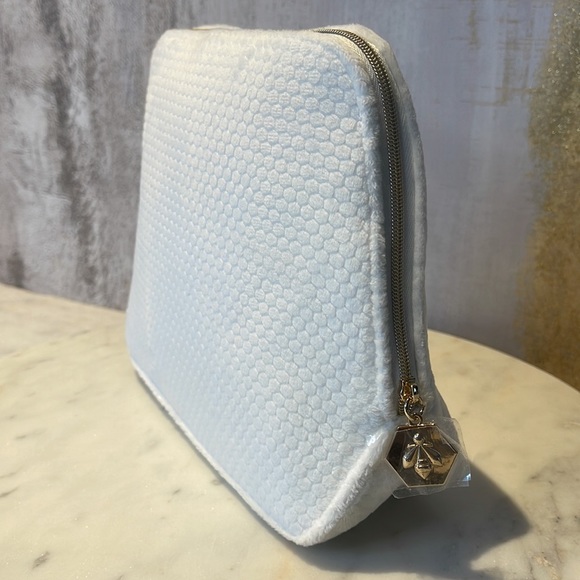 COPY - GUERLAIN PARIS Cosmetic Bag, white with a beautiful soft exterior / 🐝 go - Picture 8 of 9